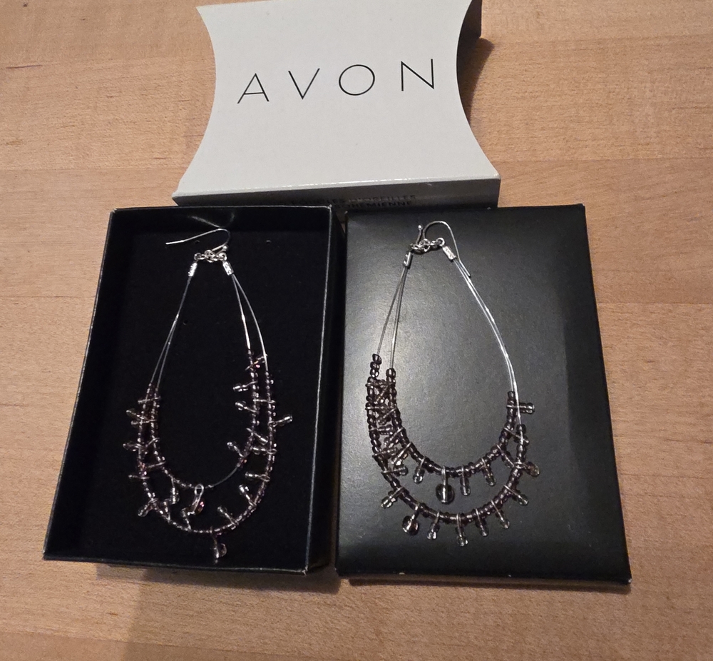 Avon Silver-Tone Bohemian Princess Lavender Earrings